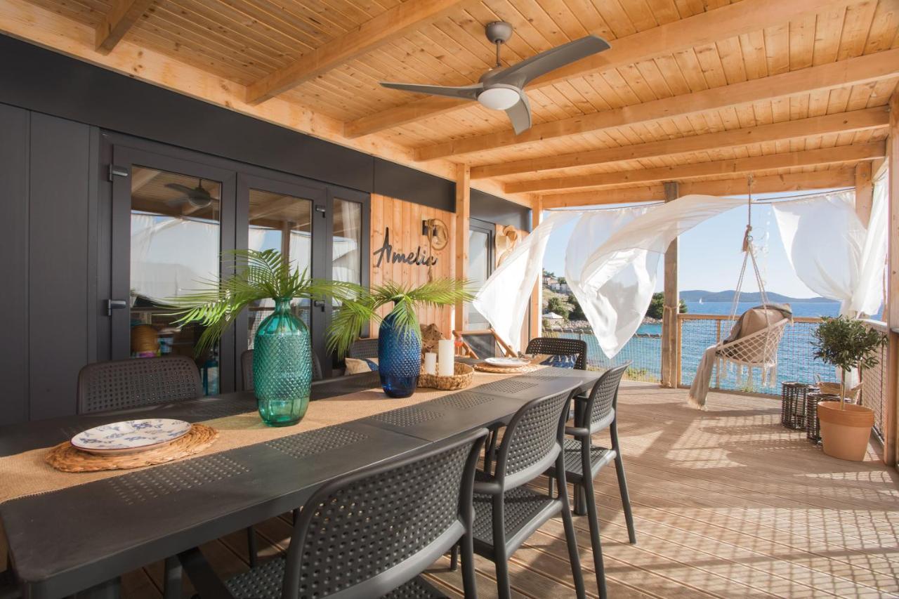 Mara'S Coast - Amelia Apartment Pakoštane Екстериор снимка