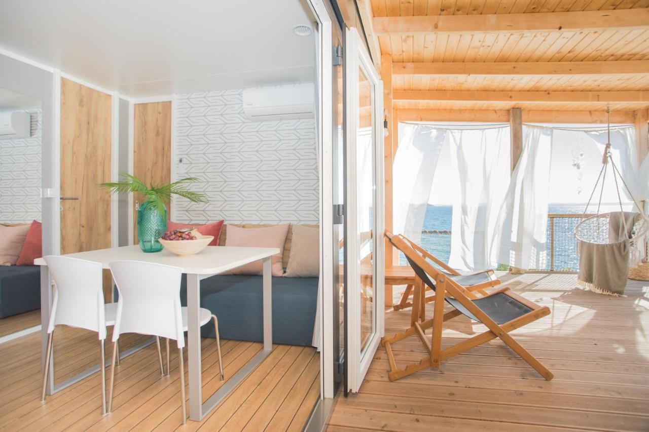 Mara'S Coast - Amelia Apartment Pakoštane Екстериор снимка