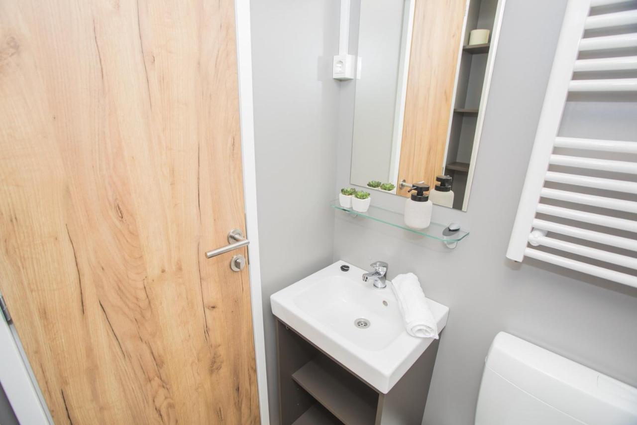 Mara'S Coast - Amelia Apartment Pakoštane Екстериор снимка
